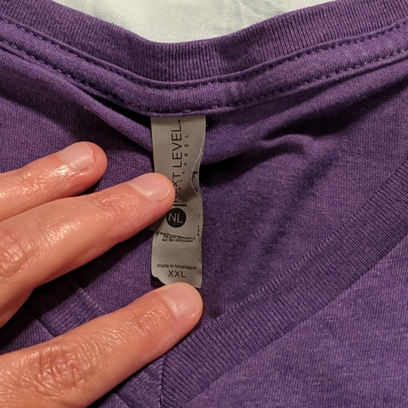 Purple tee - Picture 2 of 2